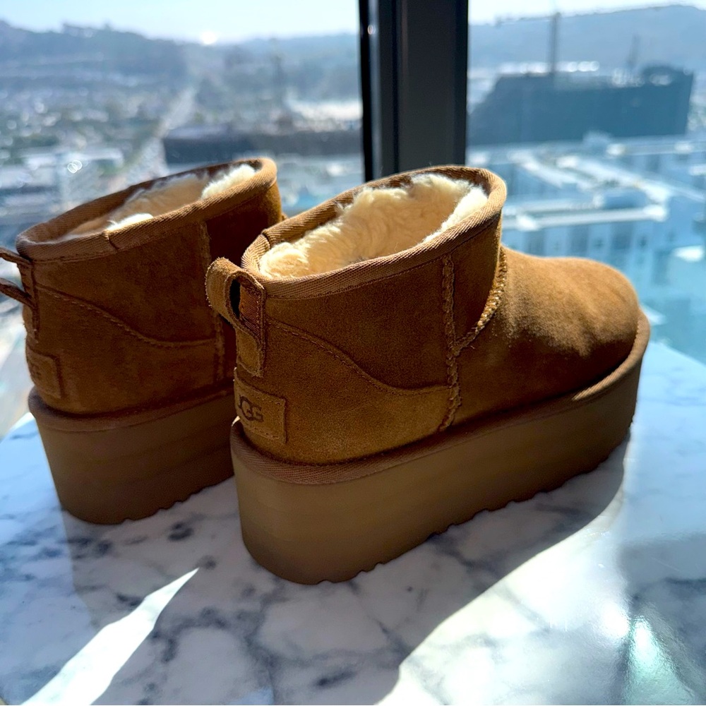 Ugg platform ultra mini boot.
